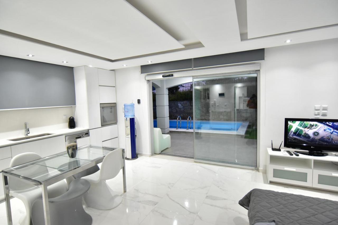 Alpha Delta Pool Suite PalaiónTsiflíkion Exterior foto