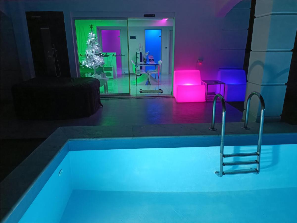 Alpha Delta Pool Suite PalaiónTsiflíkion Exterior foto