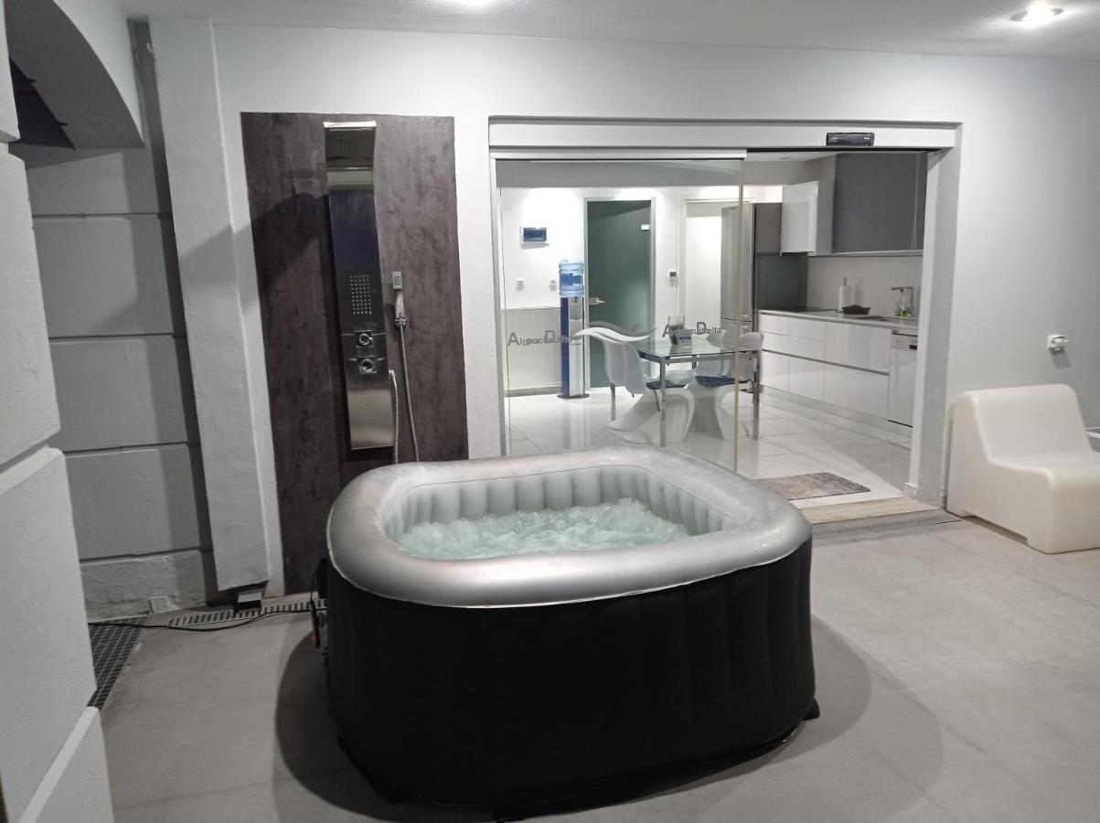 Alpha Delta Pool Suite PalaiónTsiflíkion Exterior foto