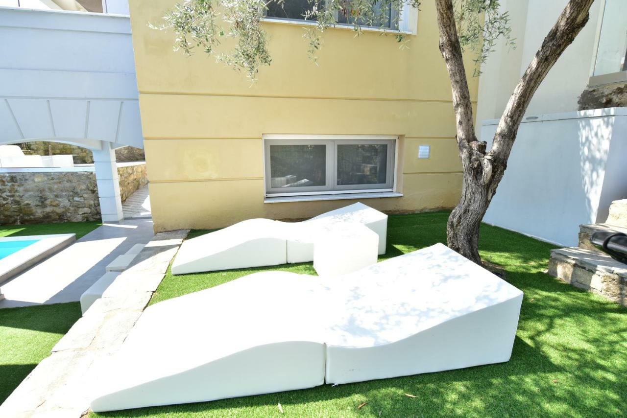 Alpha Delta Pool Suite PalaiónTsiflíkion Exterior foto